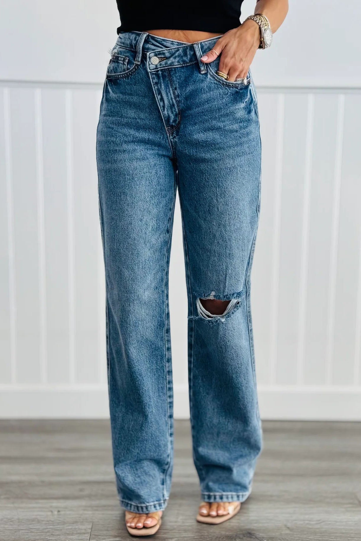 Cross Waist Ripped Straight Jeans