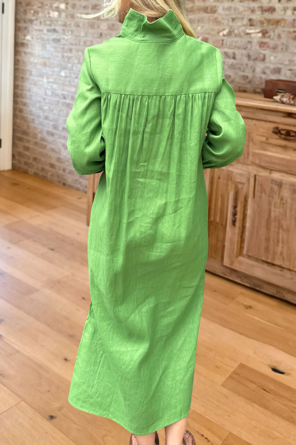 Solid V-Neck Pocket Midi Dress