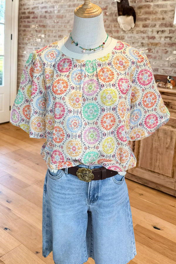 Medallion Print Puff Sleeve Top